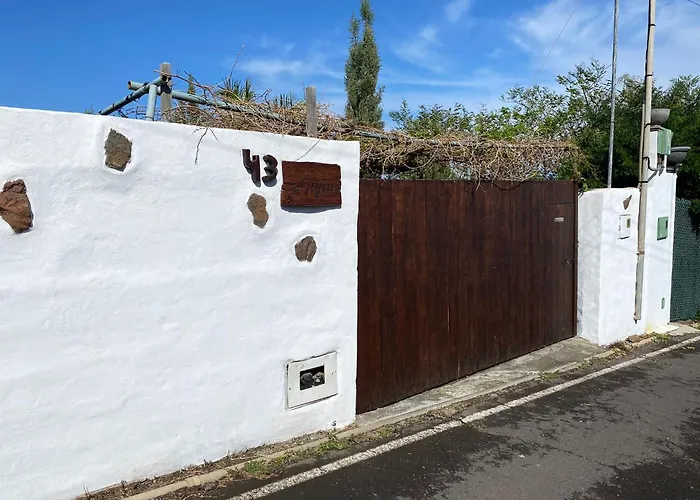 La Tajea Semesterbostad